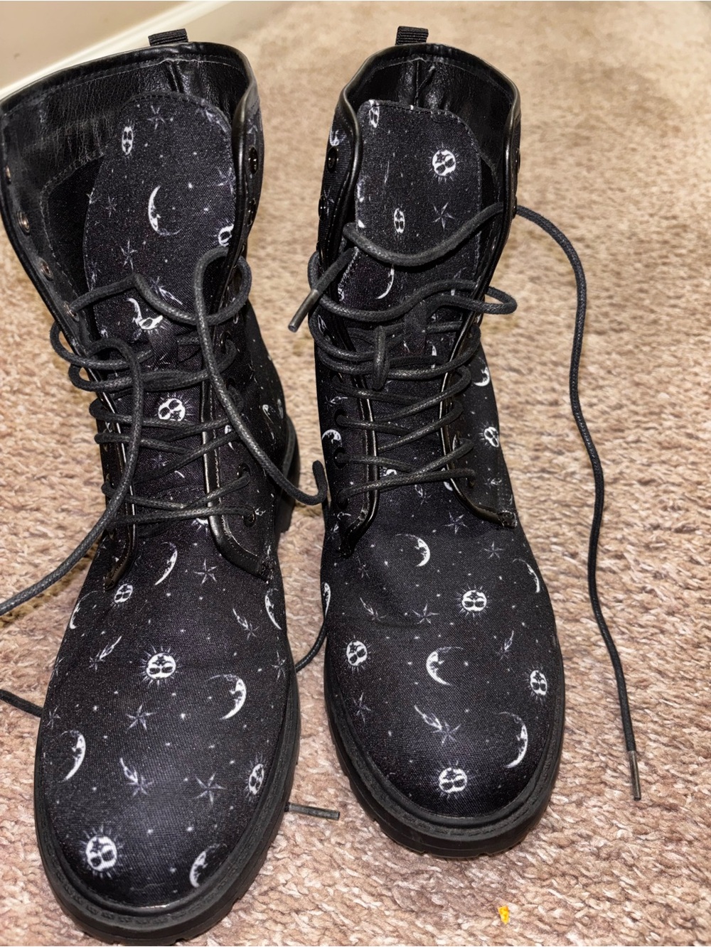 Black Celestial Print Lace-Up Combat Boots - Picture 3 of 4